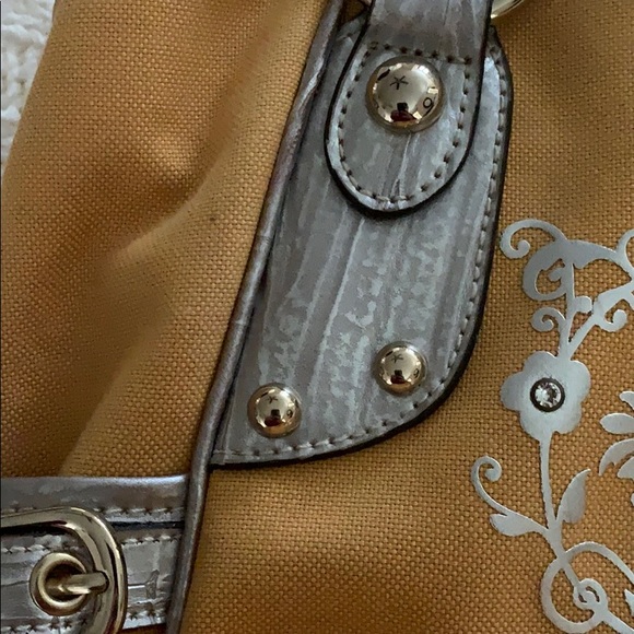 Kathy Van Zeeland Handbag - Picture 9 of 16